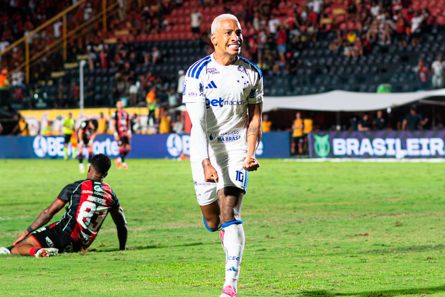 Kaio Jorge, Matheus Pereira, Gerson, Arroyo, Rojas, Lucas Romero, Fagner, William, Kaiki e Christian: os jogadores do Cruzeiro com mais passes decisivos por jogo no Brasileirão Kaio Jorge, Matheus Pereira, Gerson, Arroyo, Rojas, Lucas Romero, Fagner, William, Kaiki e Christian: os jogadores do Cruzeiro com mais passes decisivos por jogo no Brasileirão