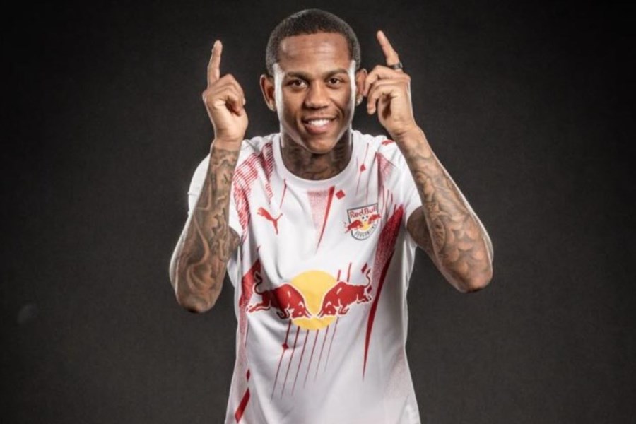 Wallace Yan é punido pelo STJD Wallace Yan
