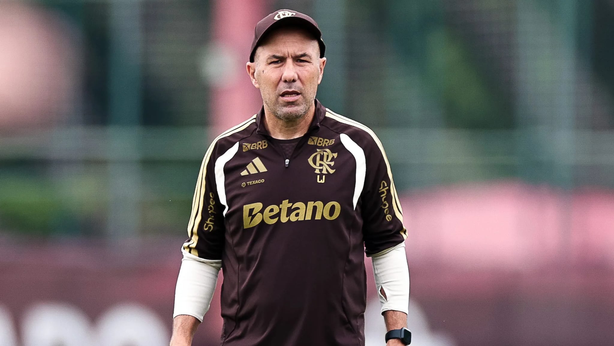 Leonardo Jardim prepara mudança no time titular do Flamengo Leonardo Jardim prepara mudança no time titular do Flamengo