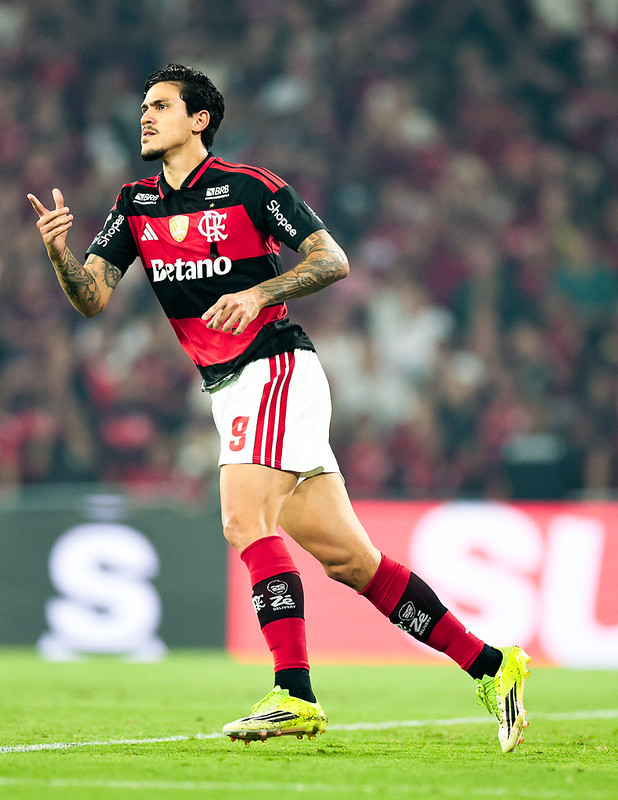 Pedro está irritado com a diretoria do Flamengo Pedro está irritado com a diretoria do Flamengo