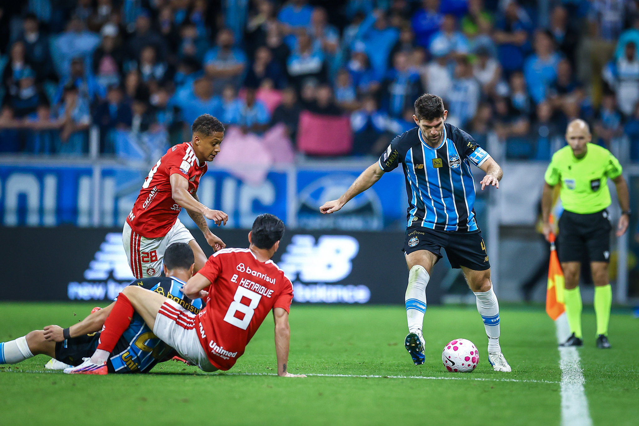 Grêmio poderá ser punido após o Gre-Nal Grêmio poderá ser punido após o Gre-Nal