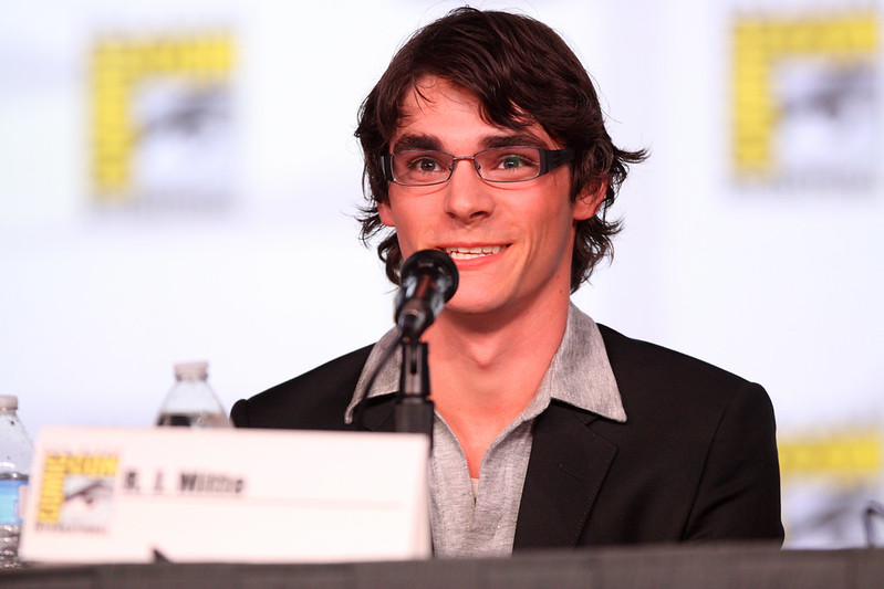 RJ Mitte, de Breaking Bad, morre aos 34 anos RJ Mitte, de Breaking Bad, morre aos 34 anos