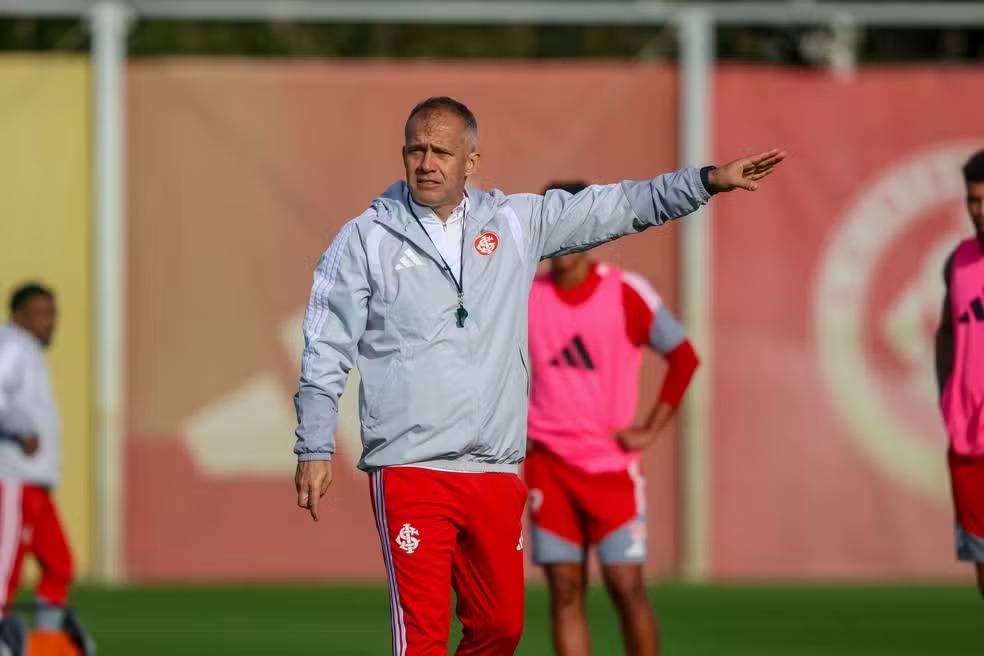 Internacional: atacante vai ganhar mais oportunidades com Eduardo Baptista Internacional: atacante vai ganhar mais oportunidades com Eduardo Baptista