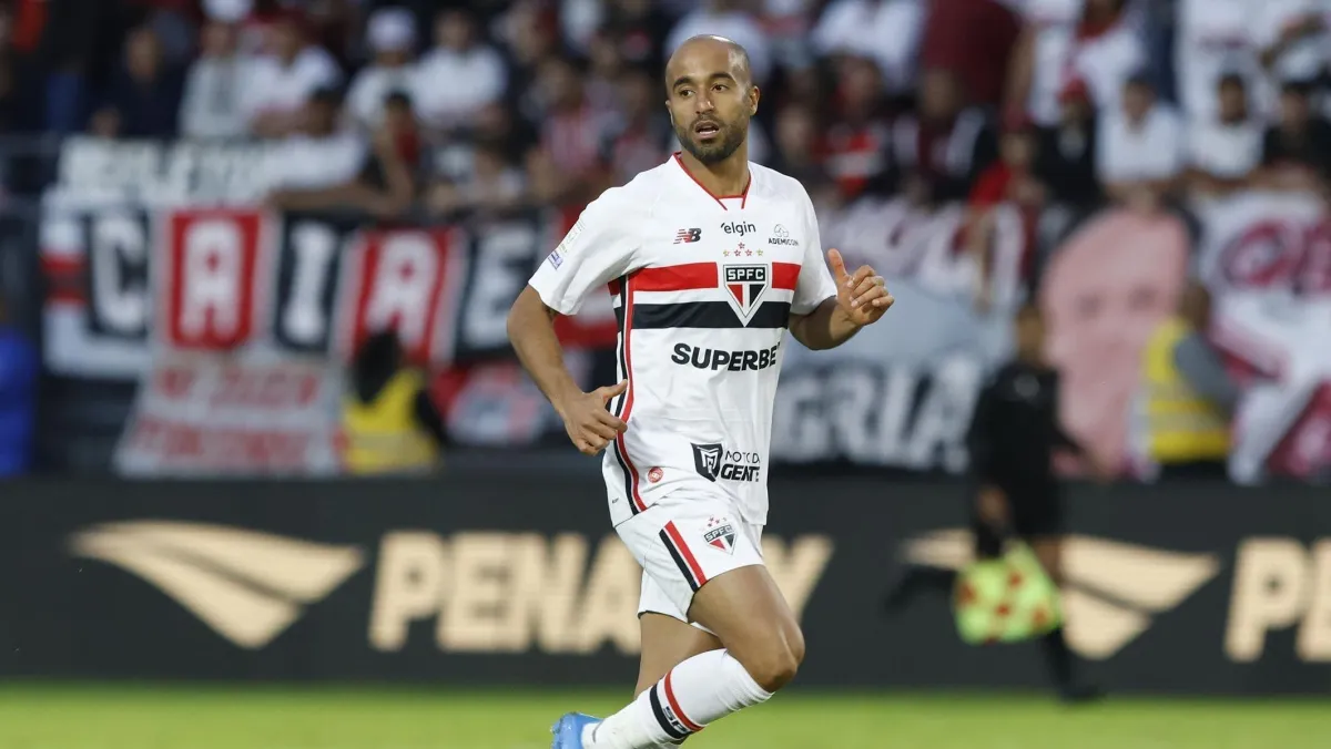 Emissora crava retorno de Lucas Moura pelo São Paulo Emissora crava retorno de Lucas Moura pelo São Paulo