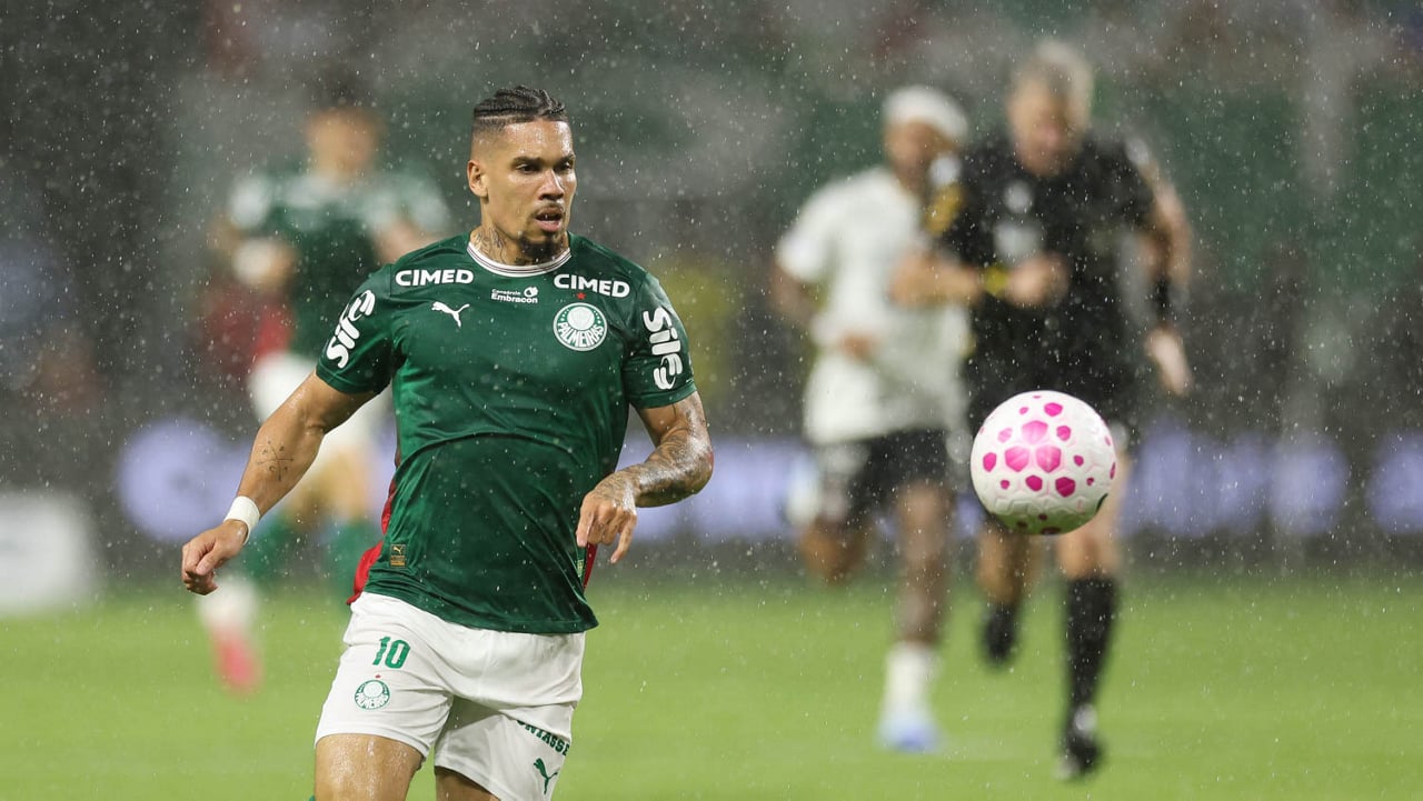 Palmeiras: Abel Ferreira é sincero ao falar sobre Paulinho Palmeiras: Abel Ferreira é sincero ao falar sobre Paulinho