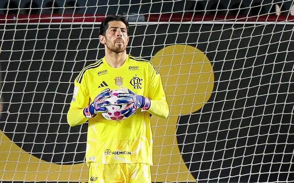 Flamengo vai ao mercado para substituir o goleiro Rossi Flamengo vai ao mercado para substituir o goleiro Rossi