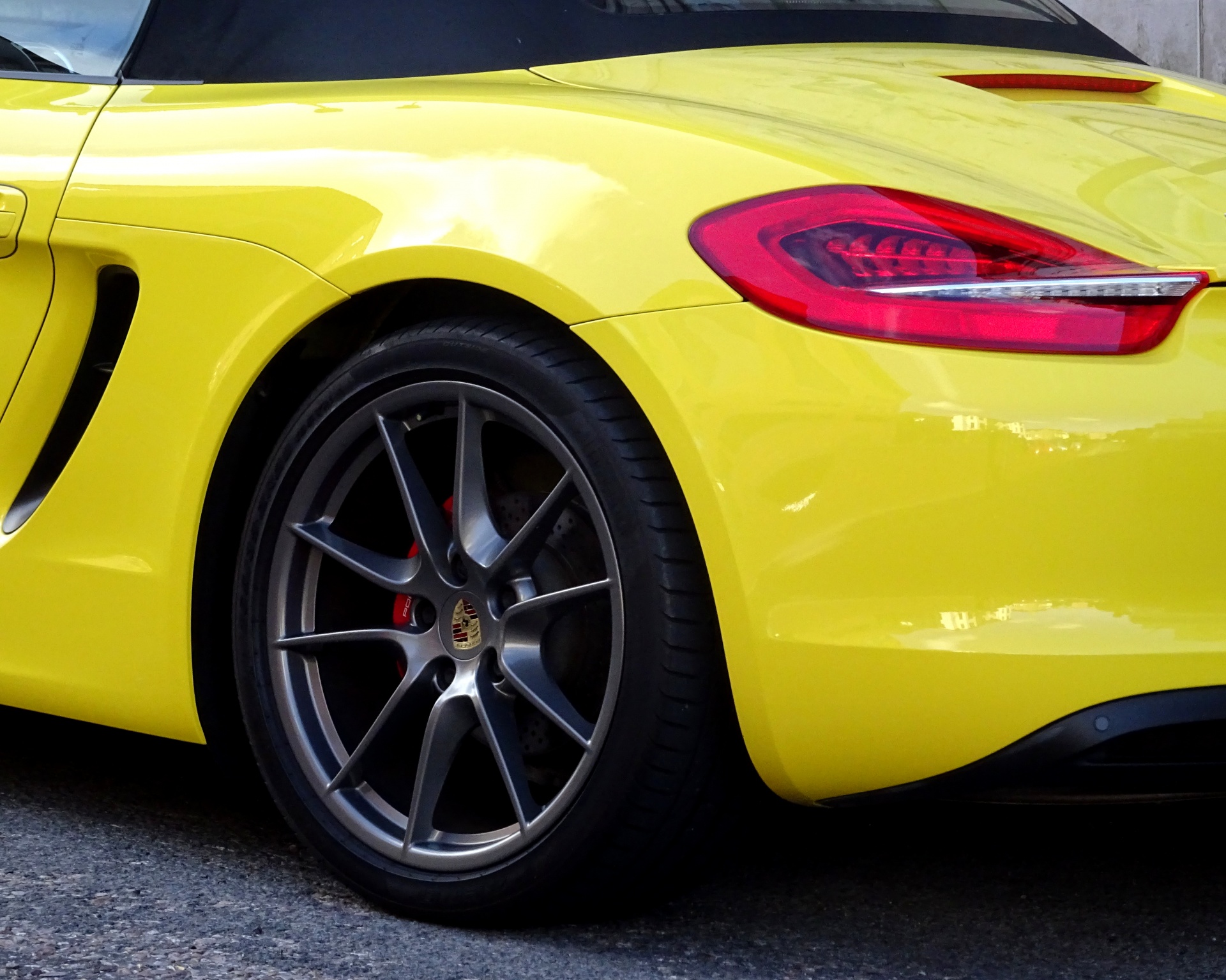 Porsche volta atrás e ressuscita versão de carro “queridinho” Porsche volta atrás e ressuscita versão de carro “queridinho”